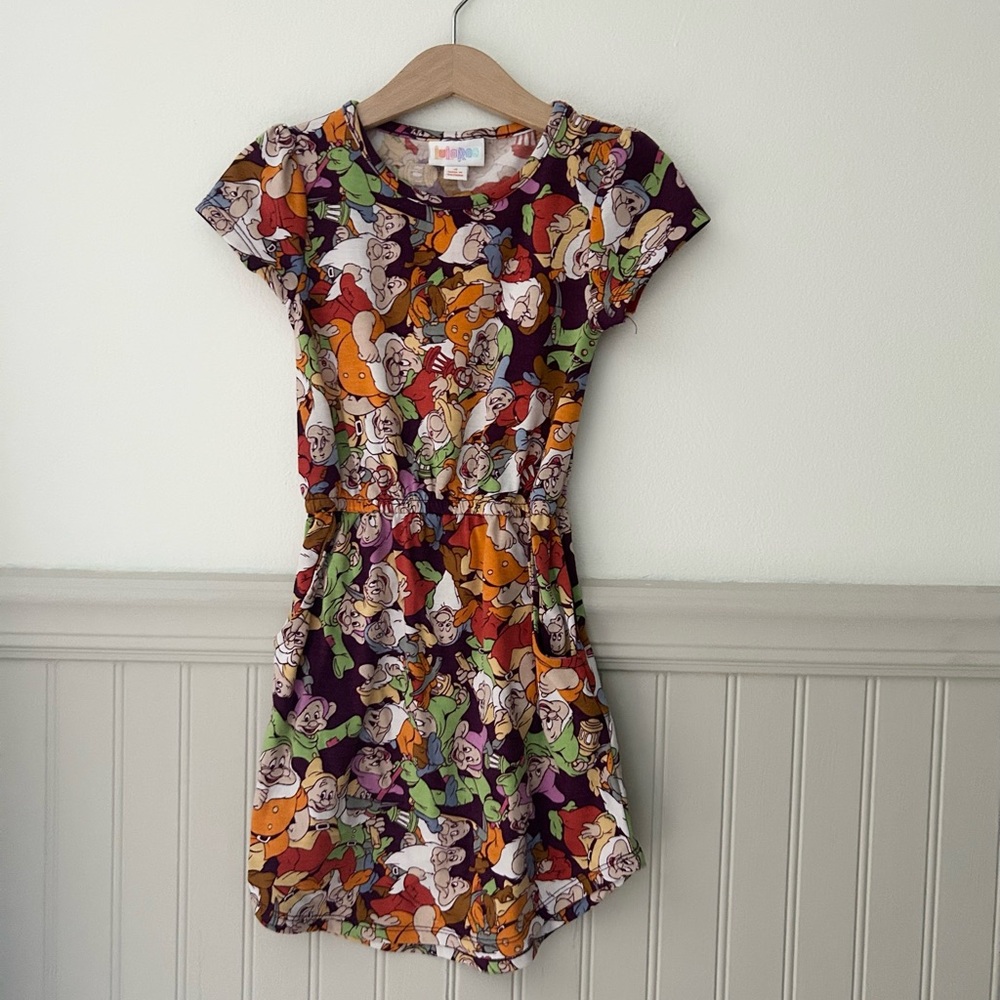LuLaRoe Disney Girls 4 Snow White Seven Dwarfs Cartoon Print Dress